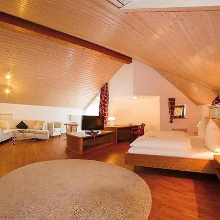 فندق مبيت وإفطار Gastehaus Sanct Bernhard